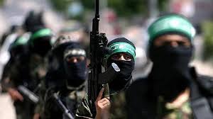 HAMAS’TAN ESİR TAKASI SONRASI İLK AÇIKLAMA: HALKIMIZIN AKAN KANI BOŞUNA OLMAYACAK