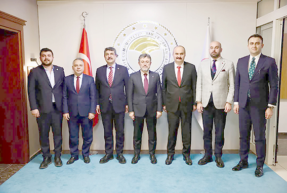 BAKAN YUMAKLI’YLA TARIMSAL GELECEK GÖRÜŞÜLDÜ