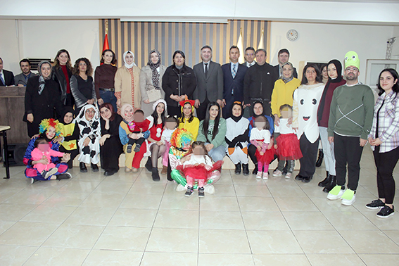 CEZAEVİNDE KALAN ÇOCUKLARA ANLAMLI ETKİNLİK