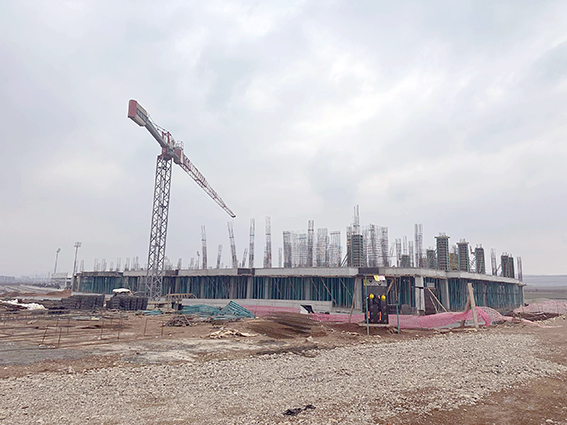 İNŞAAT HIZLA İLERLİYOR