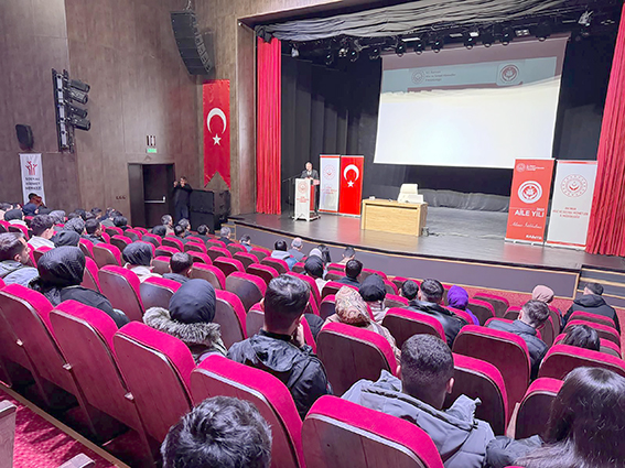 EVLENECEK GENÇLERE DESTEK PROGRAMI BAŞLADI