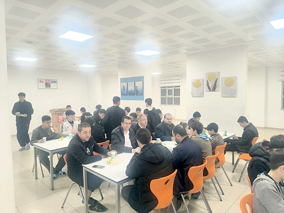 İL MÜDÜRÜ ERYARSOY, TÜGVA’LI GENÇLERLE BULUŞTU