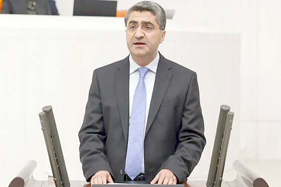 VEKİL EKMEN, MECLİSTE KONUŞTU “YASAL DÜZENLEMELERİ, MUHALEFETİN OLUMLU KATKILARINA AÇIN”