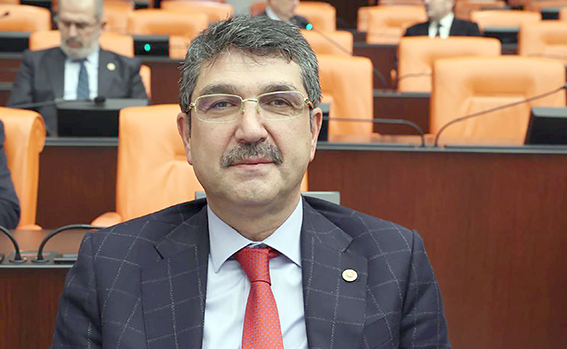 “NİTELİKLİ EĞİTİM İÇİN ÇALIŞIYORUZ”