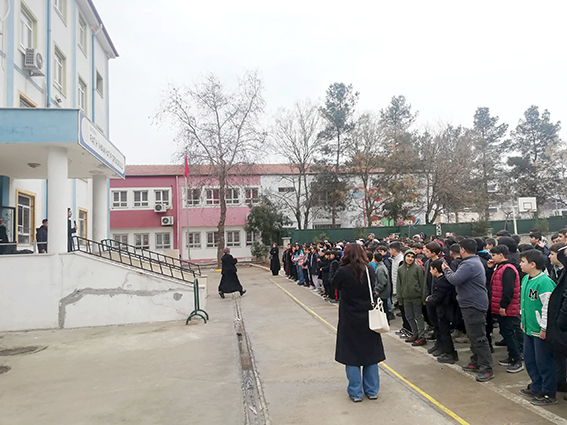 ÖĞRENCİLERDEN ANLAMLI PROGRAM