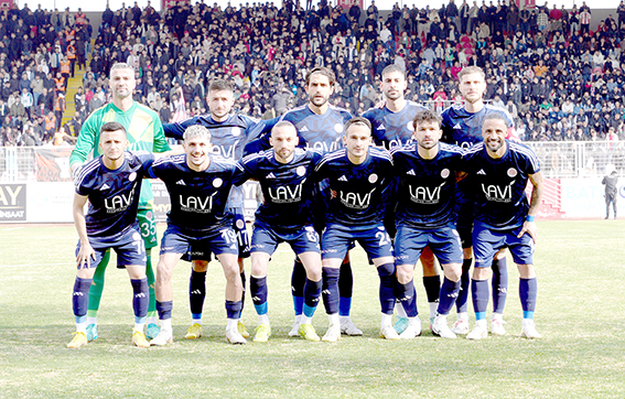 “BU KRİTİK MAÇTA TAKIMINI YALNIZ BIRAKMA”