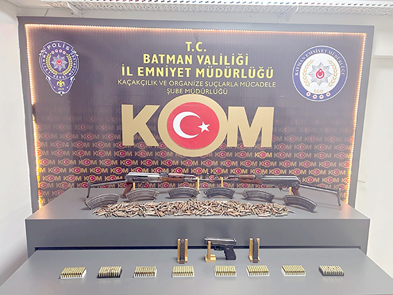 SİLAH VE MÜHİMMAT ELE GEÇİRİLDİ