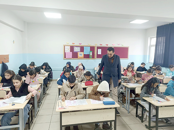 TÜGVA’DAN KİTAP KURTLARI YARIŞMASI