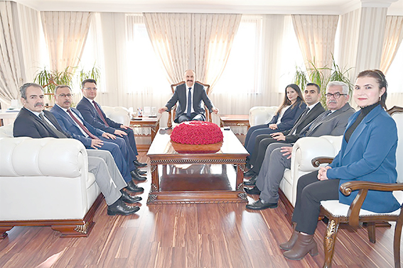 VALİ CANALP’A VERGİ HAFTASI ZİYARETİ