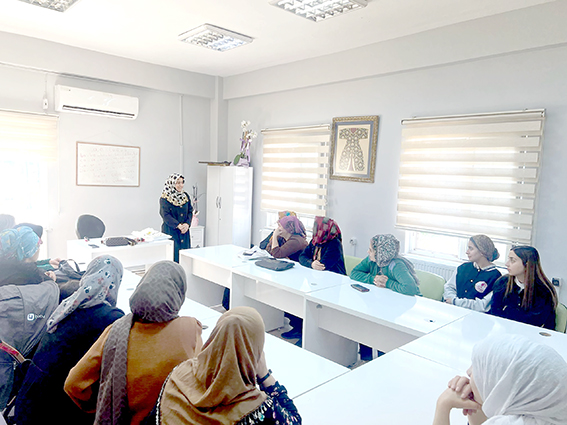 BİLMEK’TE AİLEDE DEĞERLER VE KADIN SEMİNERİ