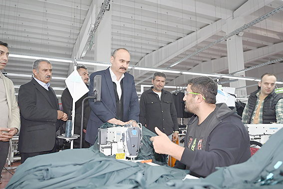 İSTİHDAMDA ARTIŞ SÜRÜYOR