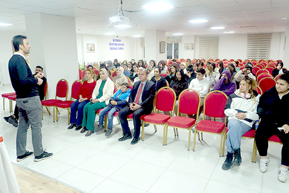 GENÇLER İÇİN EURODESK FIRSATLARI ANLATILDI