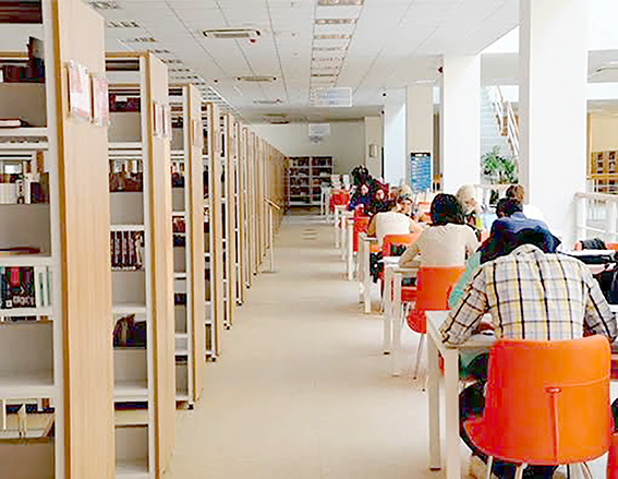 KÜTÜPHANEDE HEDEF 100 BİN KİTAP