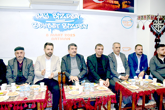 MİLLETVEKİLİ NASIROĞLU, GENÇLİK MERKEZİ’Nİ ZİYARET ETTİ