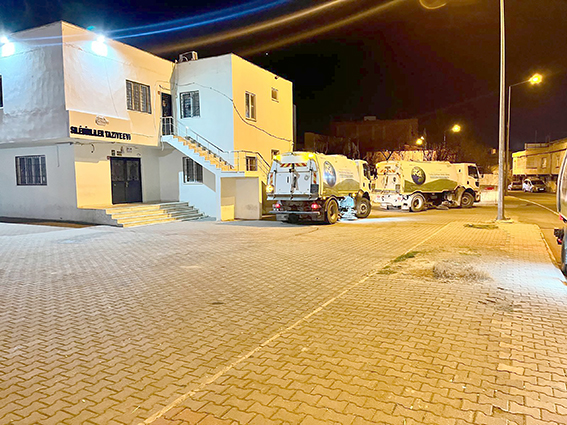 TAZİYEEVLERİ ÖNÜNDE HUMMALI TEMİZLİK ÇALIŞMASI