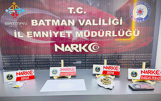 UYUŞTURUCU SEVKİYATINA DARBE: TORBACI ŞEBEKESİ ÇÖKERTİLDİ