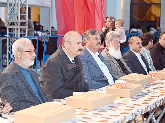 “ÜRETEN ŞEHİR BATMAN’I SİZLERLE BERABER İNŞA EDECEĞİZ”