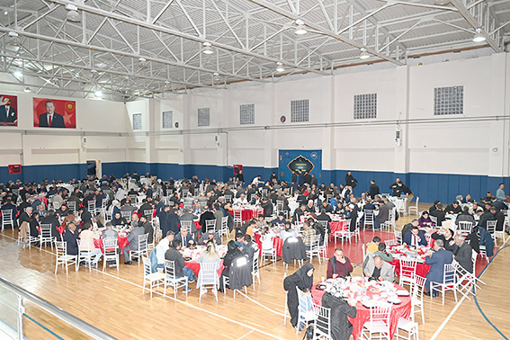 VALİ CANALP, HASANKEYF’TE İFTAR PROGRAMINA KATILDI