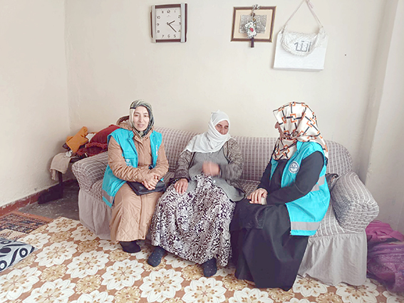 YAŞLILAR HAFTASI KAPSAMINDA ANLAMLI ZİYARET