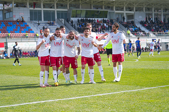 PUAN FARKI 2’YE DÜŞTÜ!
