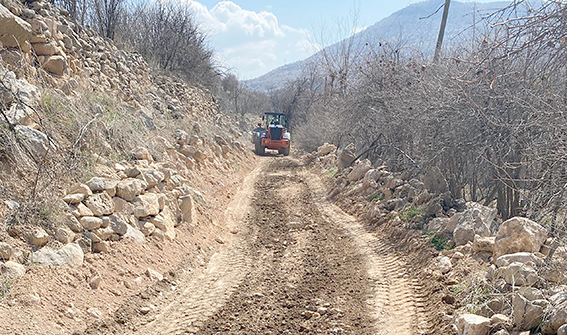 TEPEBAŞI’NA STABİLİZE YOL YAPILDI
