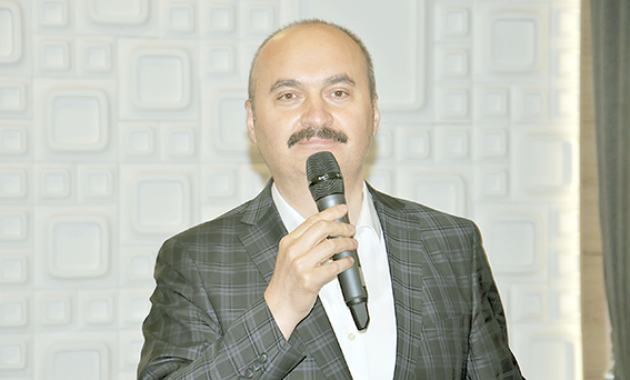 VALİ CANALP “KADİR GECESİ, BİZLERE EŞSİZ BİR FIRSAT SUNMAKTADIR”