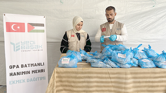 1 MİLYON 410 BİN TL’LİK MEHRİNİ GAZZE’YE BAĞIŞLADI