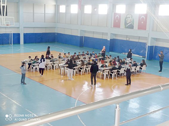 4 KATEGORİDE SATRANÇ YARIŞMASI YAPILDI