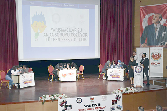 BİLGİ YARIŞMASI FİNALİ YAPILDI