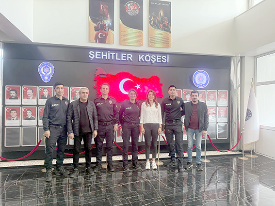GENÇLİK SPOR POLİS TEŞKİLATINI UNUTMADI