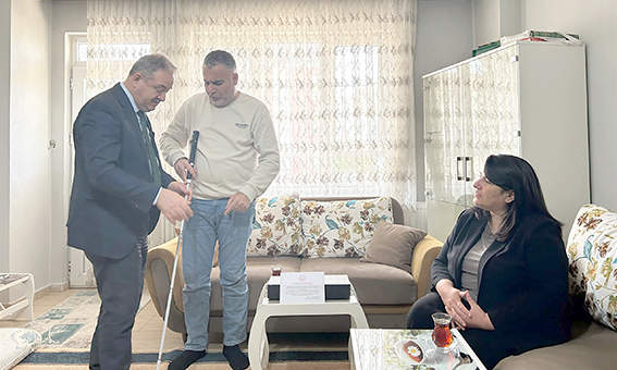 GÖRME ENGELLİ GAZİYE AKILLI BASTON DESTEĞİ