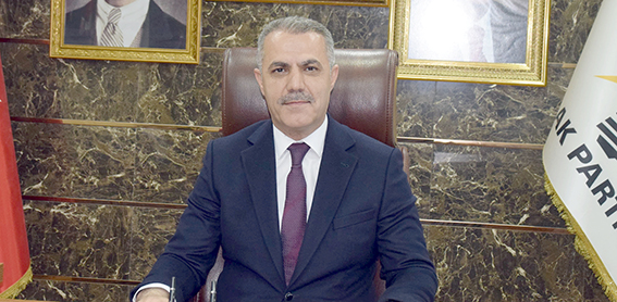 “HER ÇOCUK İYİ BİR GELECEĞİ HAK EDİYOR”