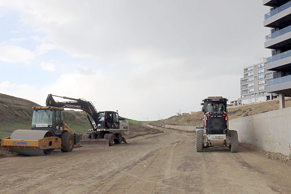 MAHALLELİ İSTEDİ, VALİ CANALP TALİMAT VERDİ