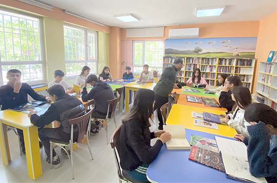 ÖĞRENCİLERİN KİTAP OKUMA NOKTASI ZİYARETLERİ DEVAM EDİYOR