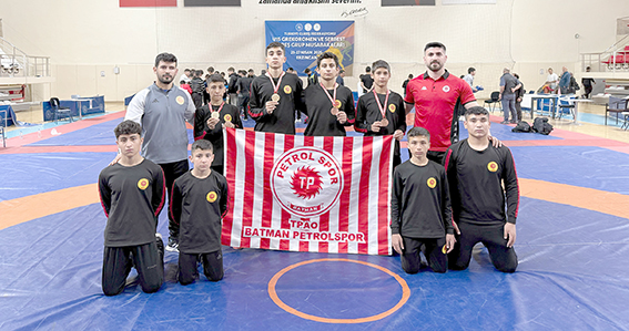 PETROLSPOR GÜREŞ TAKIMI BÖLGE ŞAMPİYONU OLDU