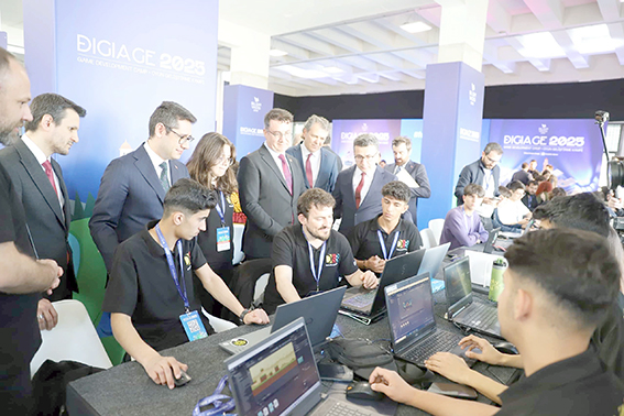 PROJE ÖĞRENCİLERİNDEN BÜYÜK BAŞARI