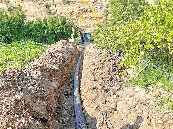 SEKİ KÖYÜ’NE MODERN KANALİZASYON ŞEBEKESİ KAZANDIRILDI