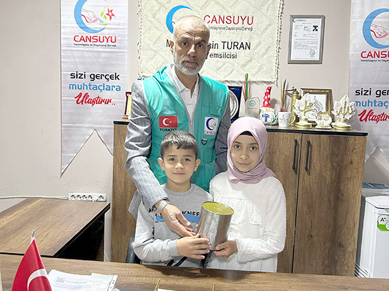 ÇOCUKLARDAN GAZZE’YE ANLAMLI BAĞIŞ