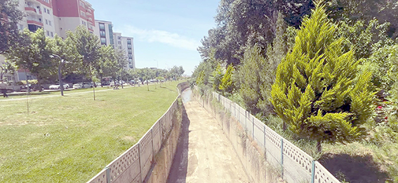 AVŞO DERESİ’NDE KAPSAMLI TEMİZLİK ÇALIŞMASI