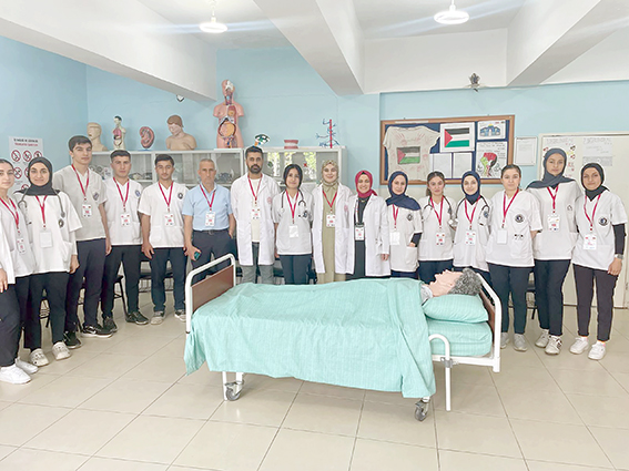 BATMANLI SAĞLIKÇILAR AVRUPA YOLCUSU