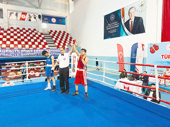 BOKSÖR M. ALİ ORTAÇ, MİLLİ TAKIM KAMPINDA