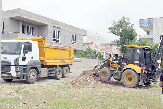 GENEL TEMİZLİK EKİBİ ÇAMLICA’DAYDI