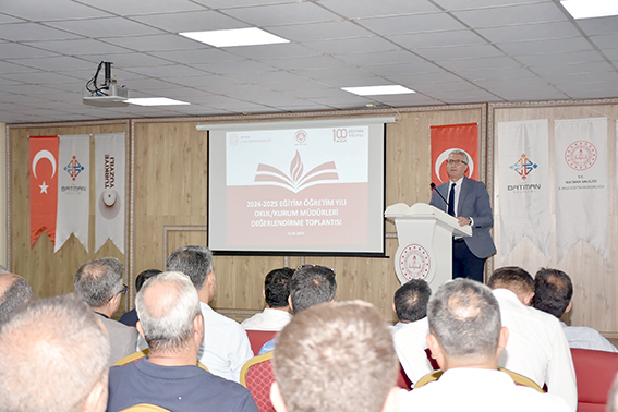 EĞİTİM KURUM MÜDÜRLERİ TOPLANTISI YAPILDI