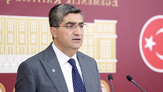 EKMEN “HUKUK HERKES İÇİN GEÇERLİ OLMALI”