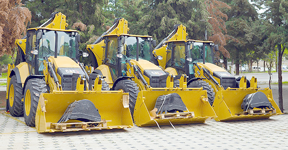 İL ÖZEL İDARESİ, MAKİNE PARKINI GÜÇLENDİRDİ