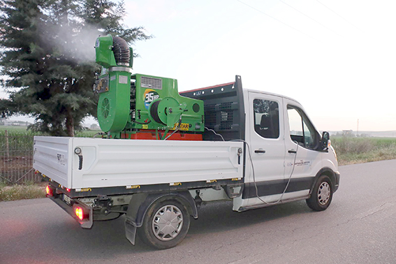 İLAÇLAMA ÇALIŞMALARI TİTİZLİKLE YÜRÜTÜYOR