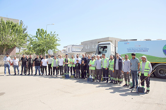 MAHALLEMİZ TEMİZ EKİBİ PETROLKENT’TEYDİ