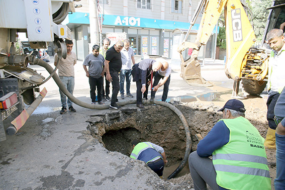 BELEDİYE’DEN KAYIP-KAÇAK SU SEFERBERLİĞİ