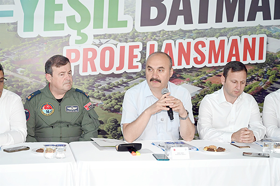 BATMAN, YEŞİLLE BULUŞACAK