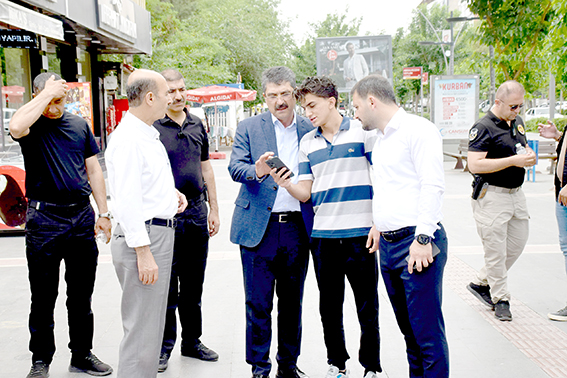 NASIROĞLU’NDAN TURGUT ÖZAL’DA ESNAF ZİYARETİ